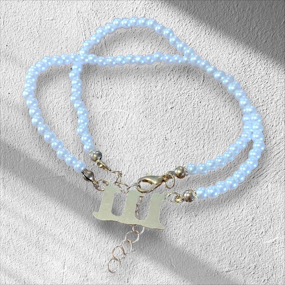 Chic Pearl Beaded Necklace with Initials - Picture 2 of 3